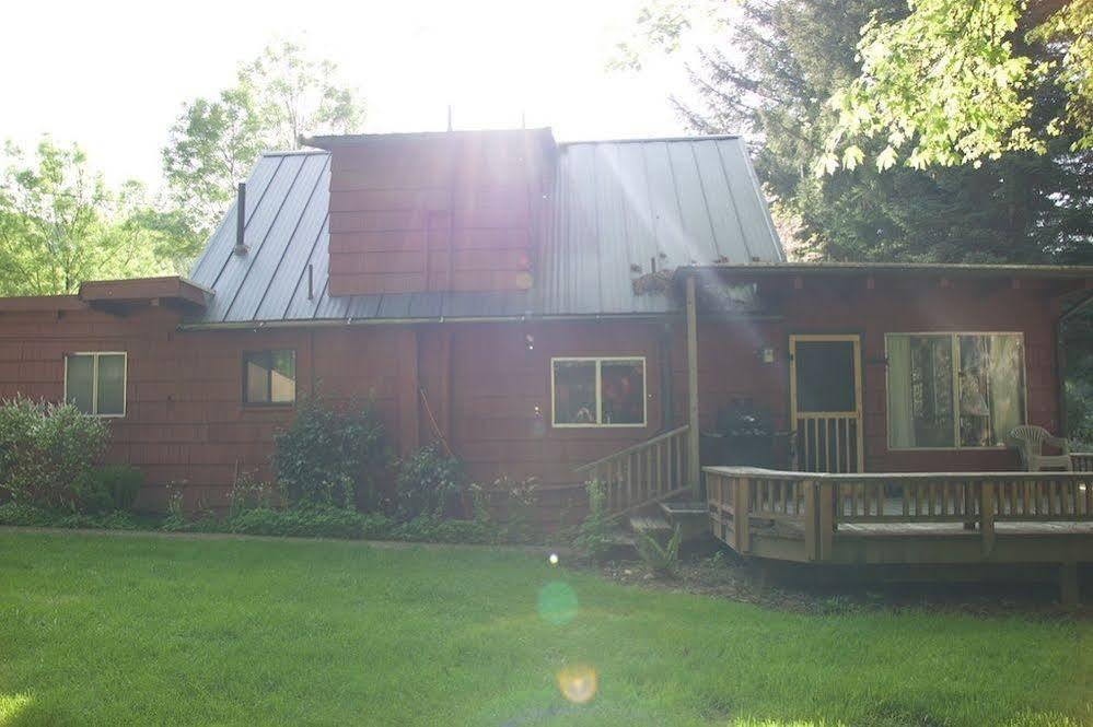 The Wayfarer Resort Vida Екстериор снимка