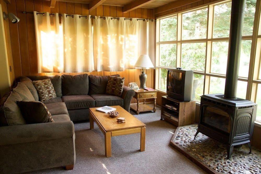 The Wayfarer Resort Vida Екстериор снимка