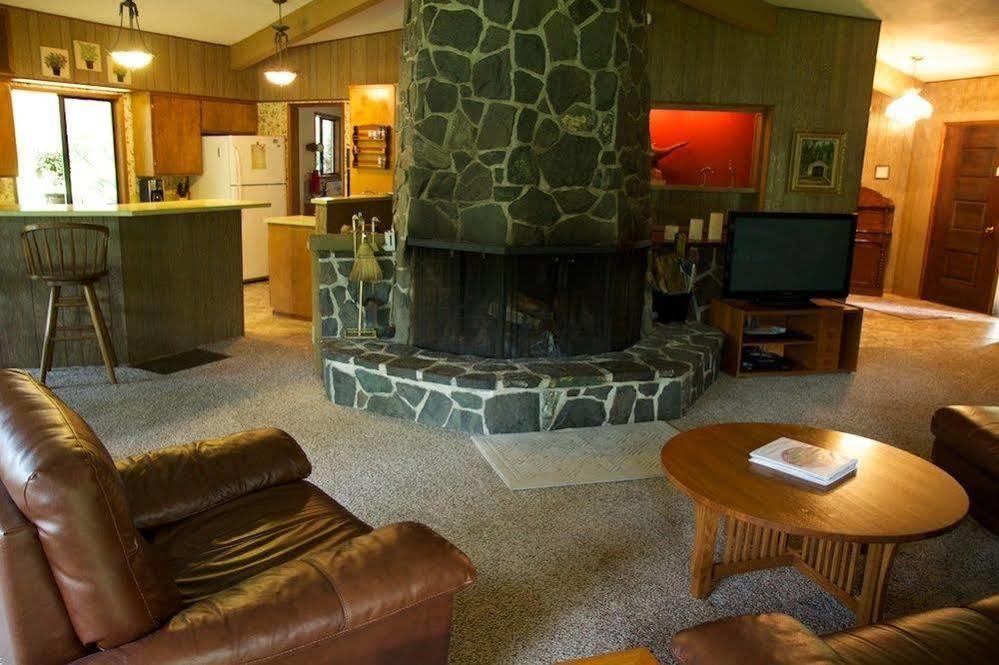 The Wayfarer Resort Vida Екстериор снимка